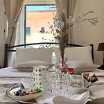 Room 1783 Old Town